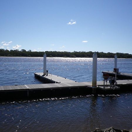 Tin Can Bay'S Sleepy Lagoon Motel Luaran gambar